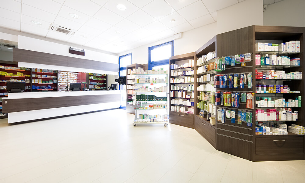 Farmacia Ca di David – Telaro - Arredamenti per farmacie Telaro - Arredamenti per farmacie – farmacia ca di david verona 3