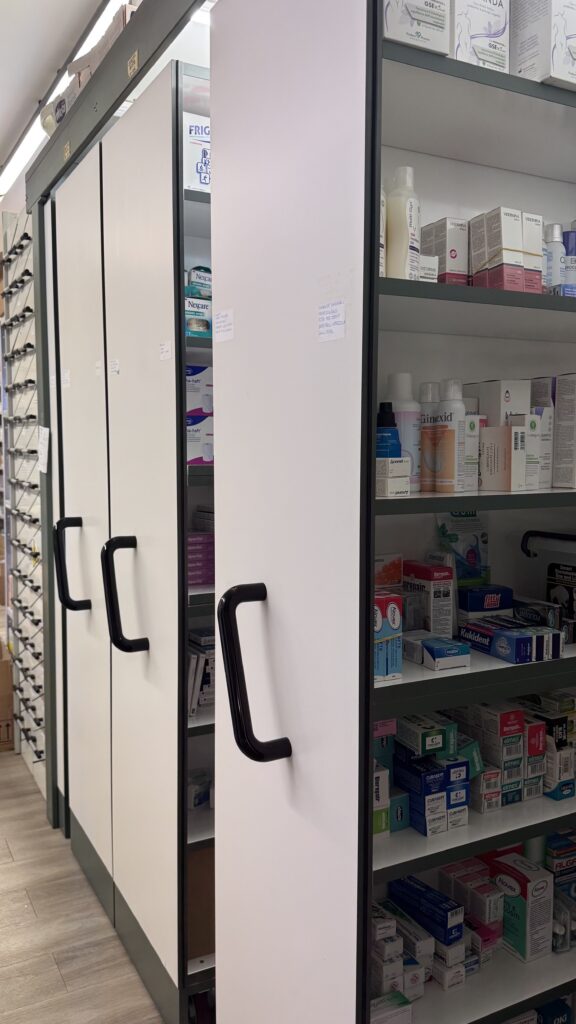 Farmacia San Solutore – Telaro - Arredamenti per farmacie farmacia
